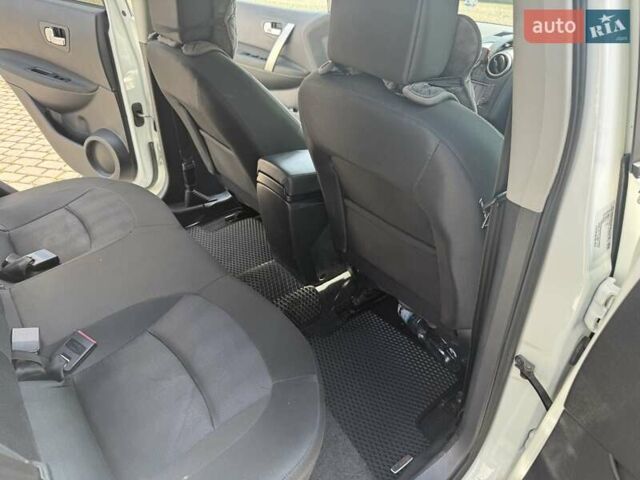 Білий Ніссан Кашкай, об'ємом двигуна 1.46 л та пробігом 237 тис. км за 11111 $, фото 26 на Automoto.ua