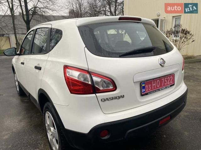 Белый Ниссан Кашкай, объемом двигателя 1.6 л и пробегом 220 тыс. км за 9800 $, фото 23 на Automoto.ua