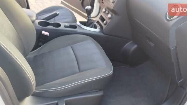 Білий Ніссан Кашкай, об'ємом двигуна 1.5 л та пробігом 169 тис. км за 12800 $, фото 10 на Automoto.ua