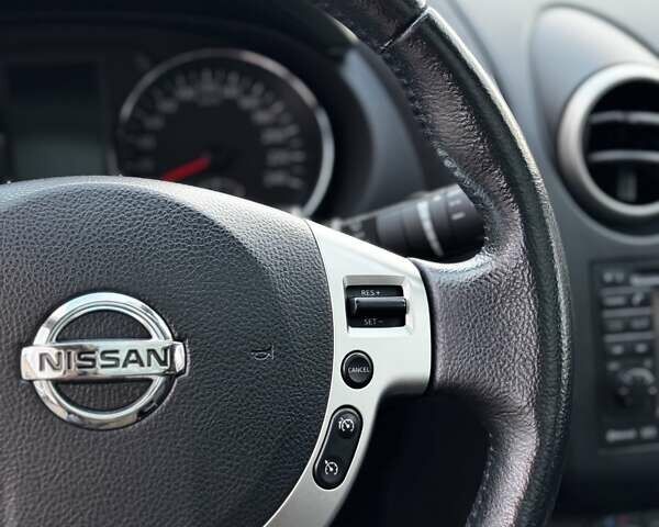 Белый Ниссан Кашкай, объемом двигателя 1.6 л и пробегом 174 тыс. км за 12999 $, фото 110 на Automoto.ua