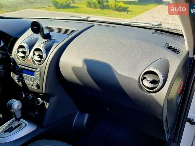 Белый Ниссан Кашкай, объемом двигателя 2 л и пробегом 162 тыс. км за 11899 $, фото 107 на Automoto.ua