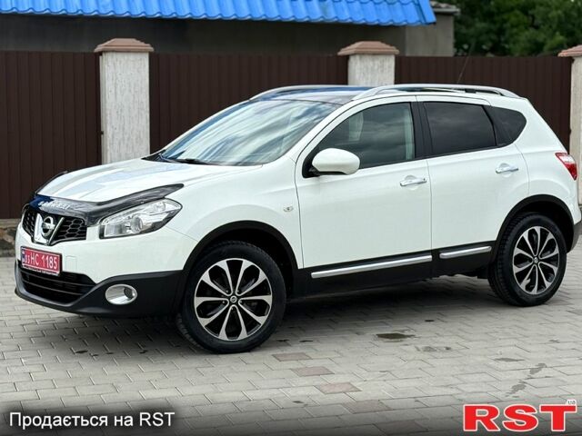 Білий Ніссан Кашкай, об'ємом двигуна 1.5 л та пробігом 197 тис. км за 12500 $, фото 4 на Automoto.ua