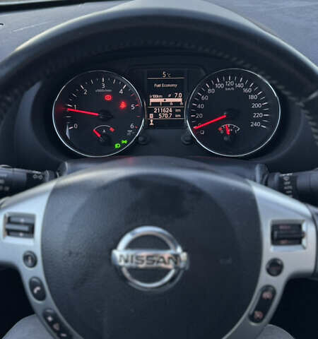 Білий Ніссан Кашкай, об'ємом двигуна 1.6 л та пробігом 211 тис. км за 11300 $, фото 11 на Automoto.ua