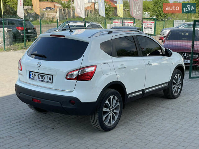 Белый Ниссан Кашкай, объемом двигателя 2 л и пробегом 120 тыс. км за 12955 $, фото 13 на Automoto.ua