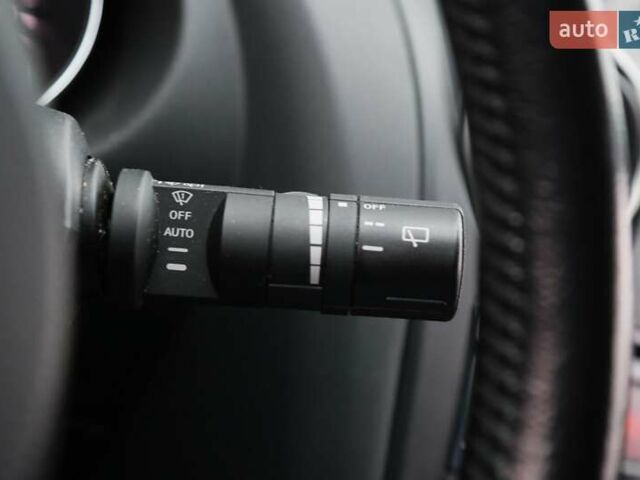 Білий Ніссан Кашкай, об'ємом двигуна 2 л та пробігом 130 тис. км за 11900 $, фото 24 на Automoto.ua