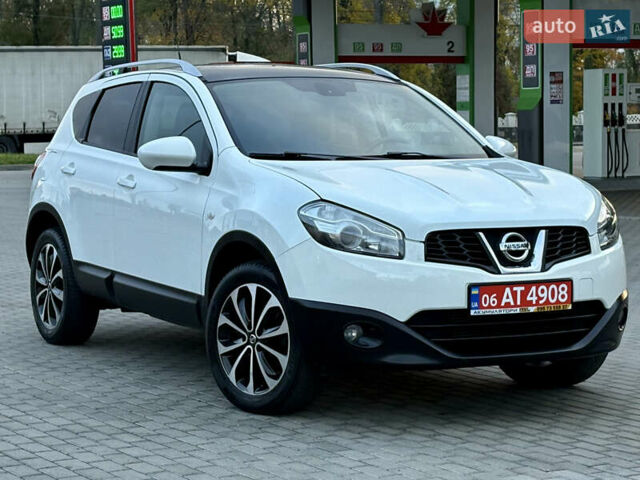 Ниссан Кашкай 2012 в Житомире на Automoto.ua Белый Ниссан Кашкай, объемом двигателя 1.5 л и пробегом 212 тыс. км за 11899 $, фото 7 на Automoto.ua