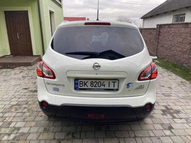Білий Ніссан Кашкай, об'ємом двигуна 1.6 л та пробігом 253 тис. км за 12950 $, фото 5 на Automoto.ua
