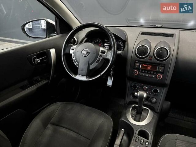 Білий Ніссан Кашкай, об'ємом двигуна 1.6 л та пробігом 141 тис. км за 10000 $, фото 25 на Automoto.ua