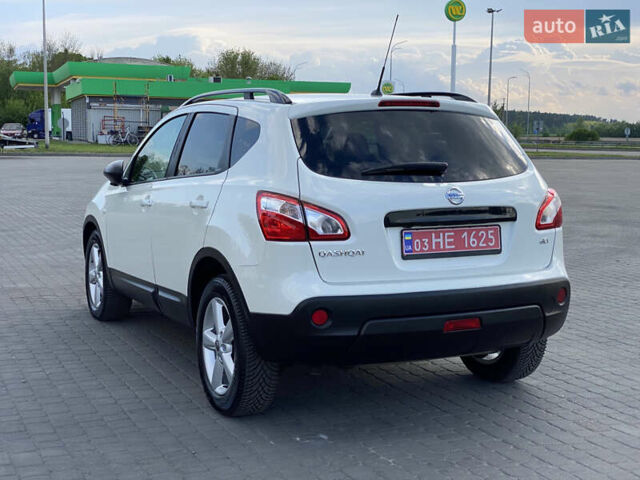 Белый Ниссан Кашкай, объемом двигателя 2 л и пробегом 207 тыс. км за 13500 $, фото 15 на Automoto.ua