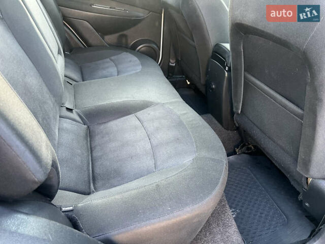 Белый Ниссан Кашкай, объемом двигателя 1.6 л и пробегом 167 тыс. км за 10000 $, фото 11 на Automoto.ua