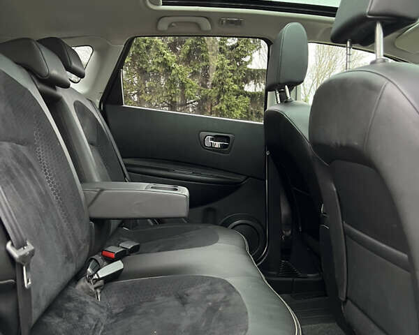 Белый Ниссан Кашкай, объемом двигателя 1.6 л и пробегом 182 тыс. км за 11399 $, фото 44 на Automoto.ua