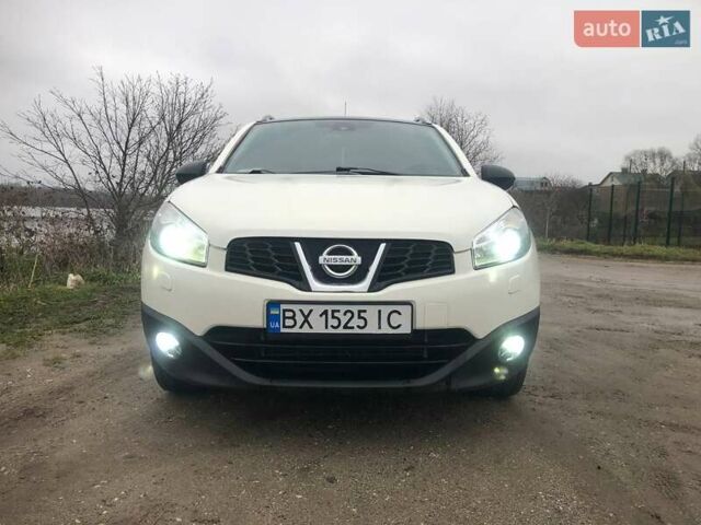 Білий Ніссан Кашкай, об'ємом двигуна 1.6 л та пробігом 265 тис. км за 10200 $, фото 10 на Automoto.ua