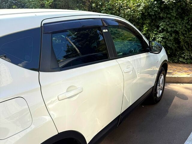 Білий Ніссан Кашкай, об'ємом двигуна 1.6 л та пробігом 113 тис. км за 9000 $, фото 1 на Automoto.ua