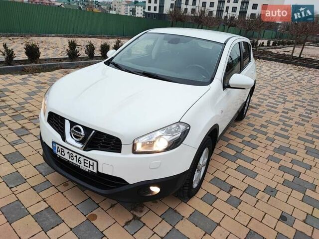 Білий Ніссан Кашкай, об'ємом двигуна 2 л та пробігом 128 тис. км за 11800 $, фото 4 на Automoto.ua