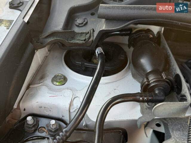 Белый Ниссан Кашкай, объемом двигателя 1.5 л и пробегом 220 тыс. км за 13500 $, фото 59 на Automoto.ua