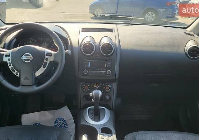 Білий Ніссан Кашкай, об'ємом двигуна 1.6 л та пробігом 295 тис. км за 10500 $, фото 17 на Automoto.ua