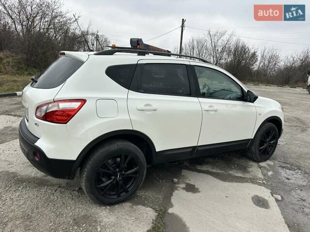 Белый Ниссан Кашкай, объемом двигателя 1.46 л и пробегом 225 тыс. км за 12350 $, фото 20 на Automoto.ua