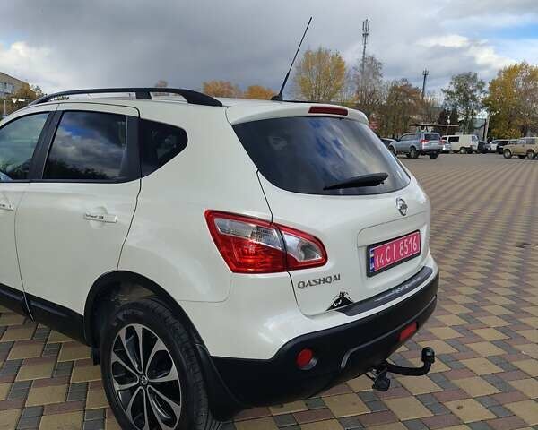 Белый Ниссан Кашкай, объемом двигателя 1.5 л и пробегом 186 тыс. км за 11900 $, фото 13 на Automoto.ua