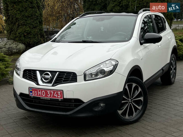 Белый Ниссан Кашкай, объемом двигателя 1.6 л и пробегом 182 тыс. км за 11399 $, фото 16 на Automoto.ua