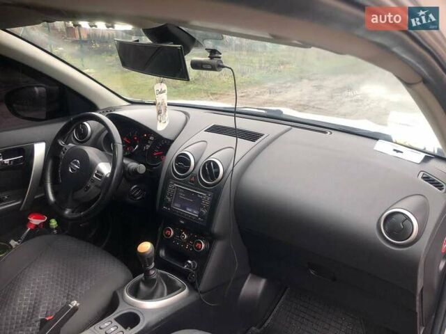 Білий Ніссан Кашкай, об'ємом двигуна 1.6 л та пробігом 265 тис. км за 10200 $, фото 5 на Automoto.ua