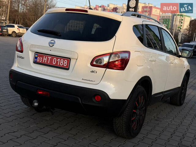 Белый Ниссан Кашкай, объемом двигателя 1.5 л и пробегом 220 тыс. км за 13500 $, фото 7 на Automoto.ua