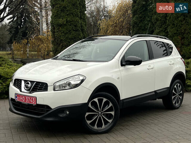 Белый Ниссан Кашкай, объемом двигателя 1.6 л и пробегом 182 тыс. км за 11399 $, фото 24 на Automoto.ua