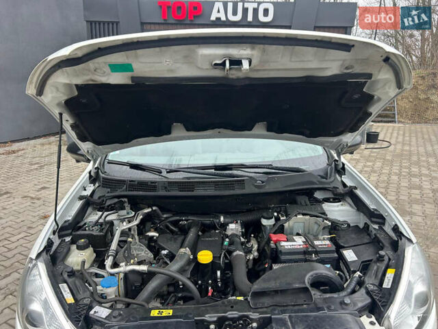 Білий Ніссан Кашкай, об'ємом двигуна 1.5 л та пробігом 219 тис. км за 11799 $, фото 1 на Automoto.ua