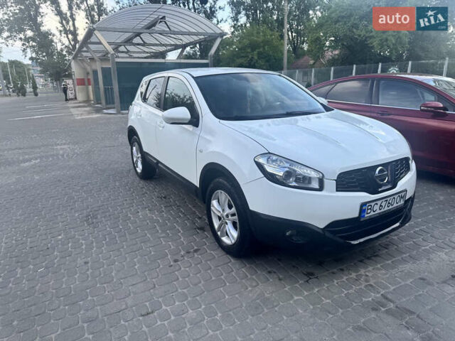 Білий Ніссан Кашкай, об'ємом двигуна 1.5 л та пробігом 208 тис. км за 11600 $, фото 3 на Automoto.ua