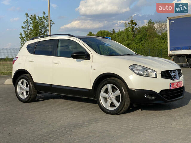 Белый Ниссан Кашкай, объемом двигателя 2 л и пробегом 207 тыс. км за 13500 $, фото 9 на Automoto.ua