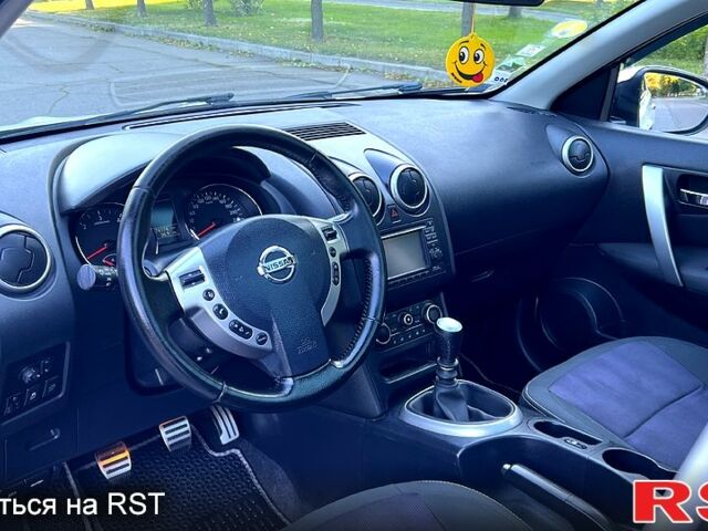 Белый Ниссан Кашкай, объемом двигателя 1.6 л и пробегом 174 тыс. км за 11900 $, фото 5 на Automoto.ua