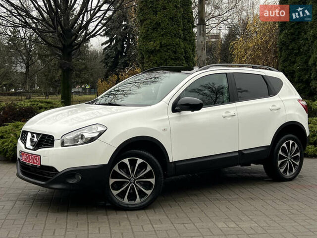 Белый Ниссан Кашкай, объемом двигателя 1.6 л и пробегом 182 тыс. км за 11399 $, фото 22 на Automoto.ua