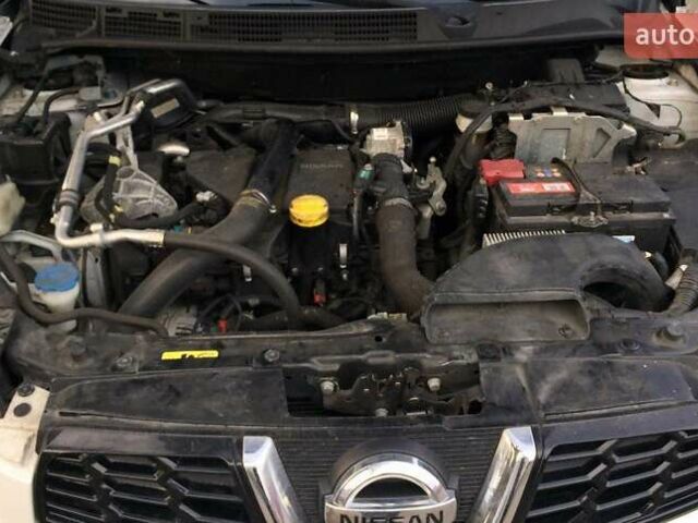 Белый Ниссан Кашкай, объемом двигателя 1.5 л и пробегом 202 тыс. км за 12500 $, фото 10 на Automoto.ua