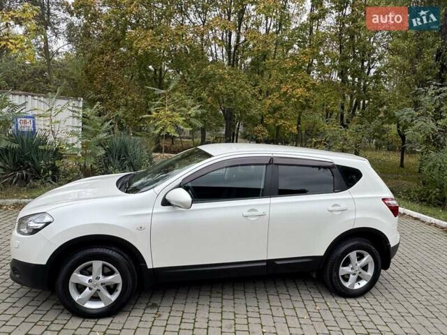 Білий Ніссан Кашкай, об'ємом двигуна 1.6 л та пробігом 114 тис. км за 10999 $, фото 12 на Automoto.ua