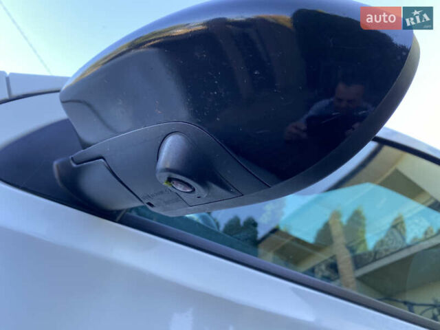 Білий Ніссан Кашкай, об'ємом двигуна 1.5 л та пробігом 219 тис. км за 11899 $, фото 19 на Automoto.ua