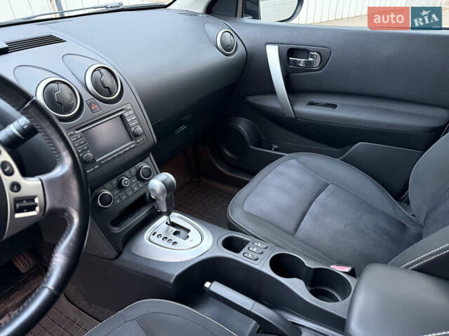 Белый Ниссан Кашкай, объемом двигателя 2 л и пробегом 118 тыс. км за 13500 $, фото 6 на Automoto.ua