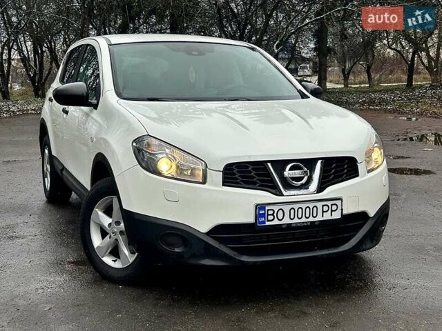 Белый Ниссан Кашкай, объемом двигателя 1.5 л и пробегом 227 тыс. км за 9350 $, фото 9 на Automoto.ua