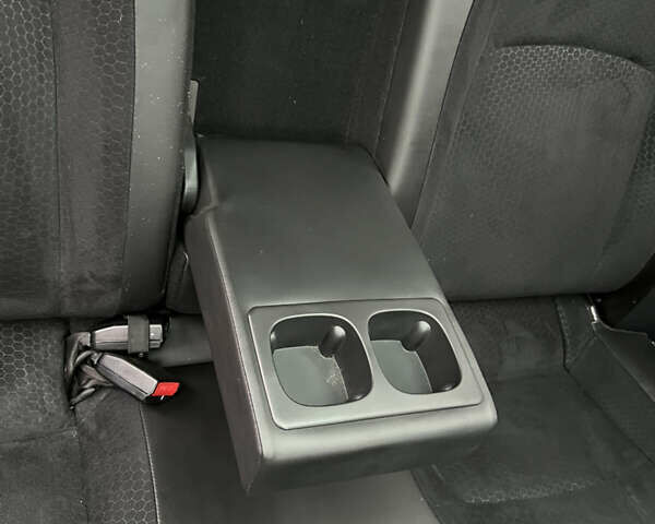 Белый Ниссан Кашкай, объемом двигателя 1.6 л и пробегом 182 тыс. км за 11399 $, фото 45 на Automoto.ua