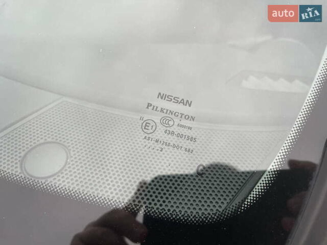 Білий Ніссан Кашкай, об'ємом двигуна 2 л та пробігом 118 тис. км за 11500 $, фото 5 на Automoto.ua