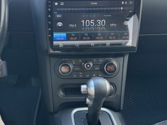 Білий Ніссан Кашкай, об'ємом двигуна 1.6 л та пробігом 135 тис. км за 10000 $, фото 9 на Automoto.ua