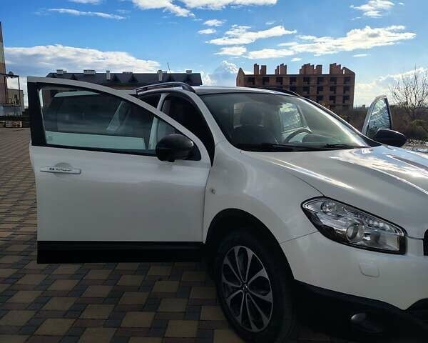 Белый Ниссан Кашкай, объемом двигателя 1.5 л и пробегом 186 тыс. км за 11900 $, фото 20 на Automoto.ua