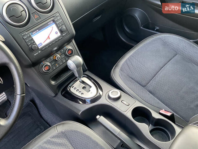 Белый Ниссан Кашкай, объемом двигателя 2 л и пробегом 207 тыс. км за 13500 $, фото 29 на Automoto.ua
