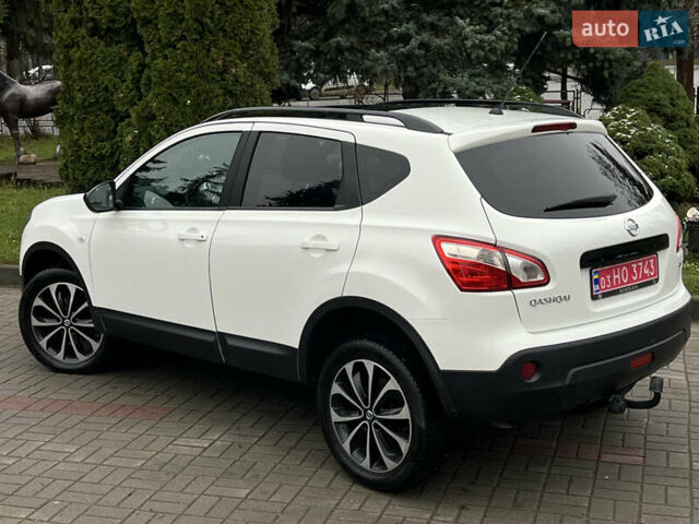 Белый Ниссан Кашкай, объемом двигателя 1.6 л и пробегом 182 тыс. км за 11399 $, фото 23 на Automoto.ua