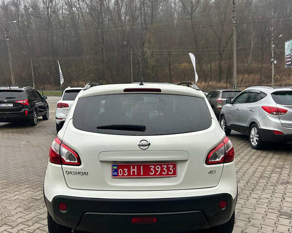 Білий Ніссан Кашкай, об'ємом двигуна 1.5 л та пробігом 219 тис. км за 11799 $, фото 16 на Automoto.ua