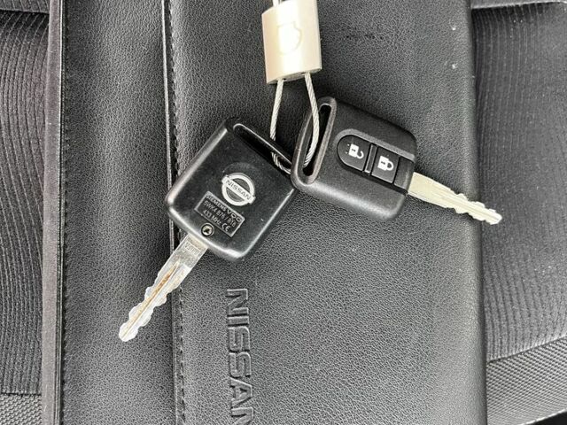 Белый Ниссан Кашкай, объемом двигателя 1.5 л и пробегом 227 тыс. км за 11600 $, фото 18 на Automoto.ua