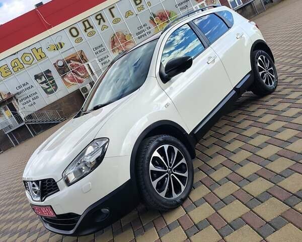 Белый Ниссан Кашкай, объемом двигателя 1.5 л и пробегом 186 тыс. км за 11900 $, фото 18 на Automoto.ua