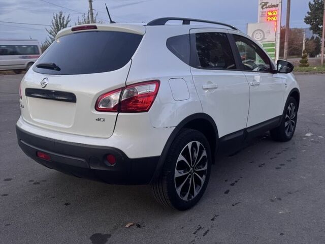 Белый Ниссан Кашкай, объемом двигателя 1.5 л и пробегом 199 тыс. км за 4149 $, фото 5 на Automoto.ua