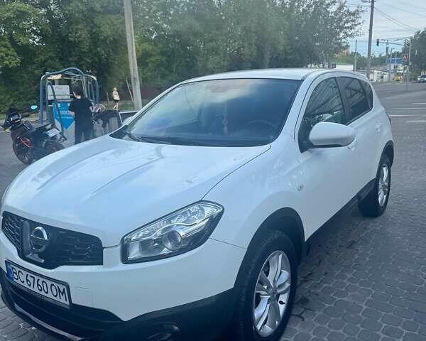 Білий Ніссан Кашкай, об'ємом двигуна 1.5 л та пробігом 208 тис. км за 11600 $, фото 9 на Automoto.ua