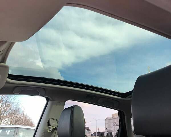 Белый Ниссан Кашкай, объемом двигателя 2 л и пробегом 265 тыс. км за 12500 $, фото 1 на Automoto.ua