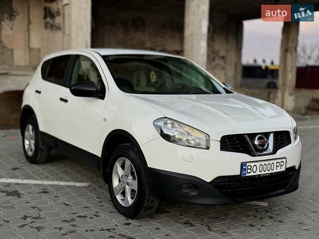 Білий Ніссан Кашкай, об'ємом двигуна 1.5 л та пробігом 227 тис. км за 9555 $, фото 25 на Automoto.ua
