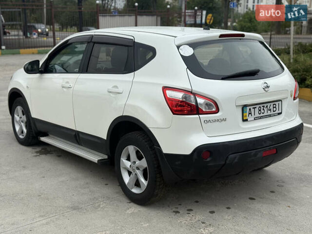 Белый Ниссан Кашкай, объемом двигателя 2 л и пробегом 139 тыс. км за 12800 $, фото 11 на Automoto.ua